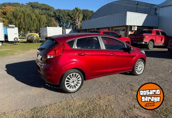 Autos - Ford Fiesta 2017 Nafta 130000Km - En Venta
