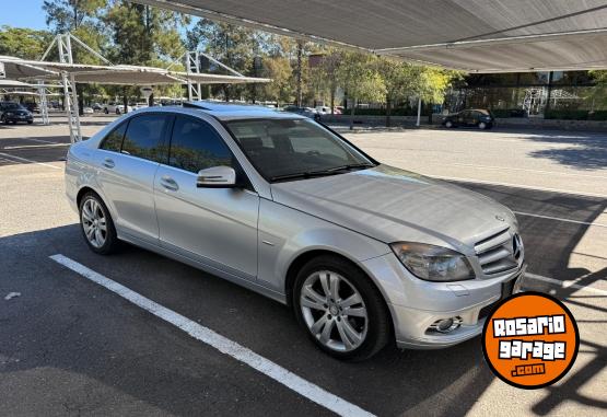 Autos - Mercedes Benz C 2009 Nafta 130000Km - En Venta