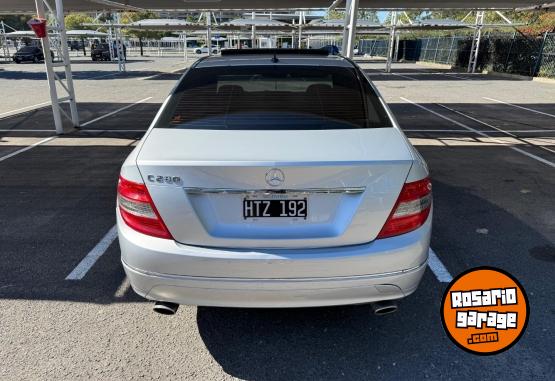 Autos - Mercedes Benz C 2009 Nafta 130000Km - En Venta