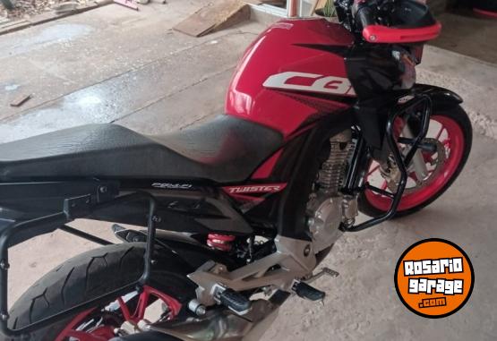 Motos - Honda Twister 250 2021 Nafta 15000Km - En Venta