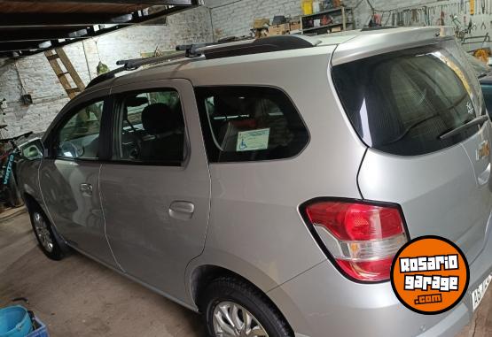 Autos - Chevrolet Spin ltz 7 asientos 2017 Nafta 61882Km - En Venta