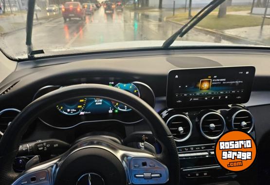 Camionetas - Mercedes Benz Glc 300 Off Road 4 Matic 2020 Nafta 94580Km - En Venta
