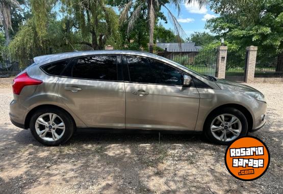 Autos - Ford Focus 2015 Nafta 128000Km - En Venta
