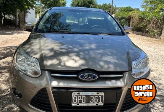 Autos - Ford Focus 2015 Nafta 128000Km - En Venta