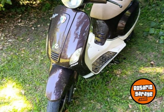 Motos - Zanella Styler 150 2016 Nafta 18000Km - En Venta