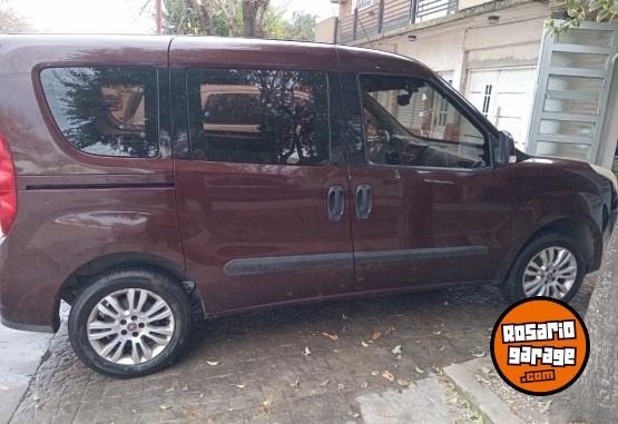 Utilitarios - Fiat Doblo 2015 GNC 203000Km - En Venta