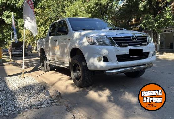 Camionetas - Toyota HILUX 2012 Diesel 305000Km - En Venta