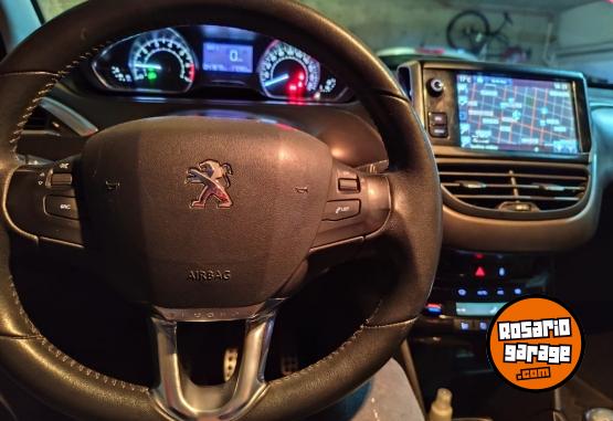 Autos - Peugeot 2008 THP 2017 Nafta 47000Km - En Venta