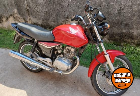 Motos - Honda Cg 2014 Nafta 30000Km - En Venta