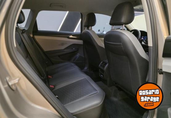 Autos - Volkswagen TAOS COMFORTLINE 1.4T 2025 Nafta 10000Km - En Venta