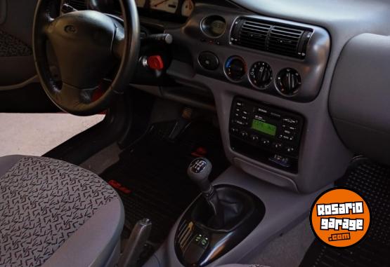 Autos - Ford escort coupe 1999 Nafta 145000Km - En Venta