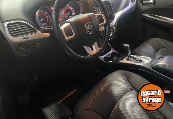 Camionetas - Dodge Journey 2012 Nafta 208000Km - En Venta