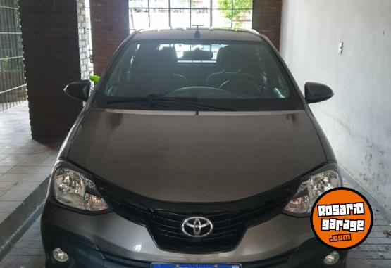 Autos - Toyota Etios XLS 2020 2020 Nafta 95000Km - En Venta