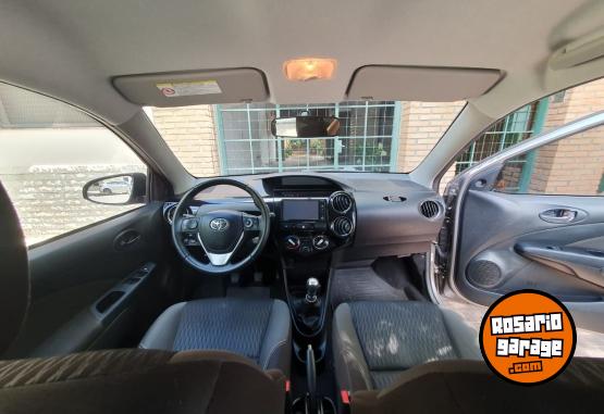 Autos - Toyota Etios XLS 2020 2020 Nafta 95000Km - En Venta