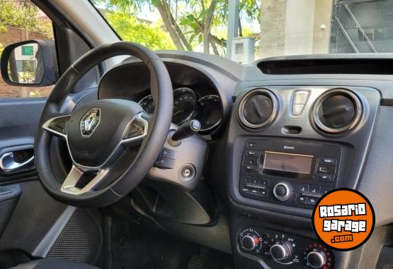 Utilitarios - Renault Kangoo II express confort 2020 Diesel 220000Km - En Venta