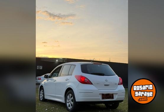 Autos - Nissan Tiida 1.8 6 mt Visia 2014 Nafta 122000Km - En Venta