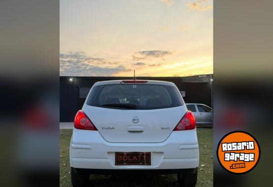 Autos - Nissan Tiida 1.8 6 mt Visia 2014 Nafta 122000Km - En Venta
