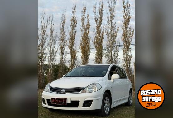 Autos - Nissan Tiida 1.8 6 mt Visia 2014 Nafta 122000Km - En Venta