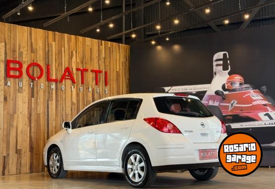 Autos - Nissan Tiida 1.8 6 mt Visia 2014 Nafta 122000Km - En Venta