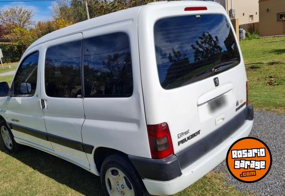 Utilitarios - Peugeot Patagonica 2006 Diesel 284500Km - En Venta