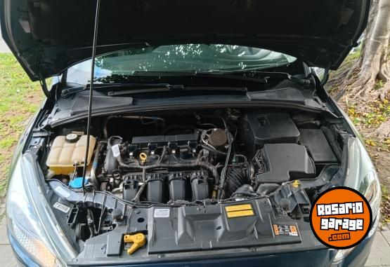 Autos - Ford Focus SE Plus 2015 Nafta 100000Km - En Venta