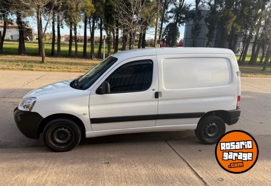 Utilitarios - Citroen Berlingo 2016 Diesel 97000Km - En Venta