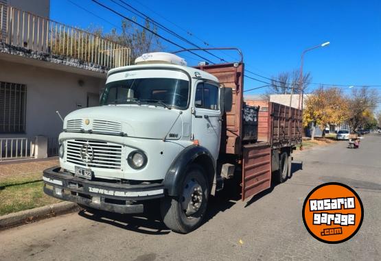 Camiones y Grúas - Mercedes Benz 11/14 1976 Impecable - Motor Nuevo Listo para Trabajar - En Venta