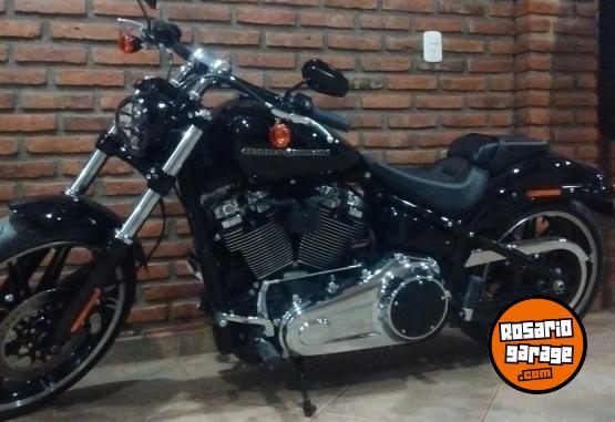 Motos - Harley Davidson Breakout 2018 Nafta 13500Km - En Venta