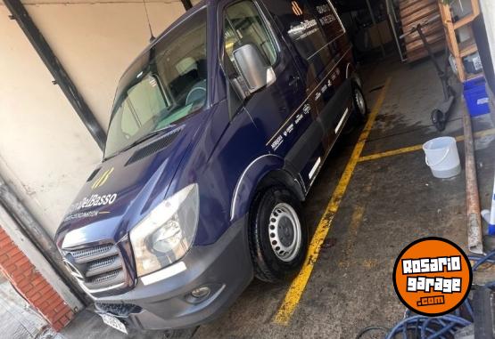 Utilitarios - Mercedes Benz Sprinter 411 cdi street 2019 Diesel 105000Km - En Venta