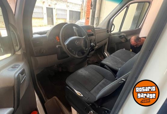 Utilitarios - Mercedes Benz Sprinter 411 cdi street 2019 Diesel 105000Km - En Venta