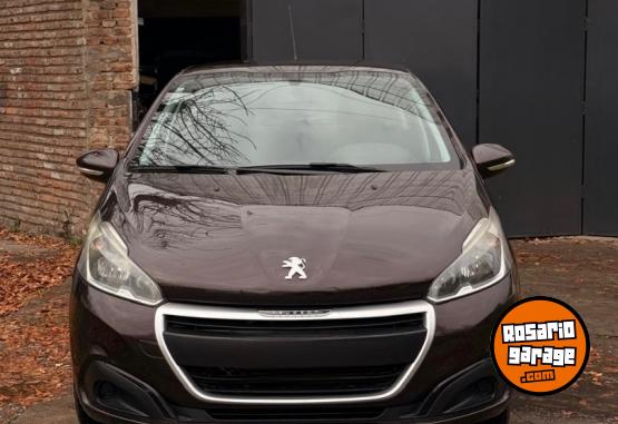 Autos - Peugeot 208 1.5 Active 2017 Nafta 100000Km - En Venta