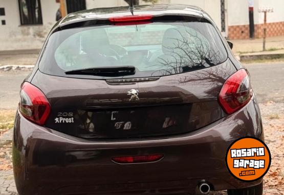 Autos - Peugeot 208 1.5 Active 2017 Nafta 100000Km - En Venta