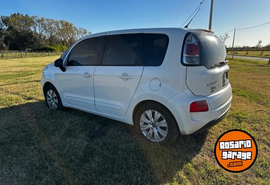 Autos - Citroen Picasso 2014 GNC 110000Km - En Venta