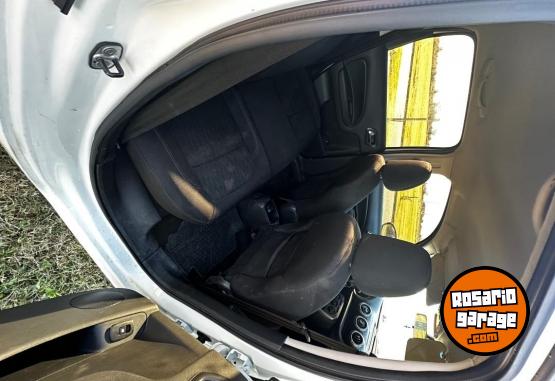 Autos - Citroen Picasso 2014 GNC 110000Km - En Venta