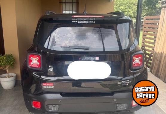 Autos - Chrysler Jeep Renegade 2016 Nafta 170000Km - En Venta