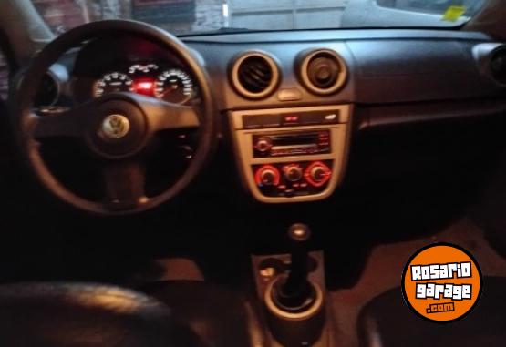 Autos - Volkswagen Voyage 2012 GNC 290000Km - En Venta