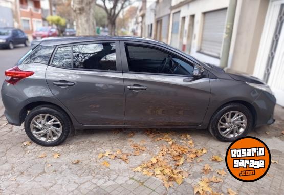 Autos - Toyota Yaris XLS 2024 Nafta 10800Km - En Venta