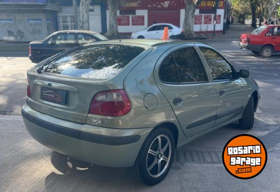 Autos - Renault Megane 2004 Nafta 111111Km - En Venta