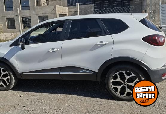 Autos - Renault CAPTUR 1.6 INTENS AT 2019 Nafta 128000Km - En Venta