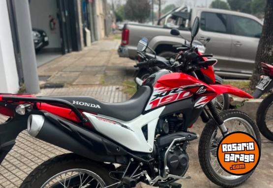 Motos - Honda XR 190 2024 Nafta 12500Km - En Venta