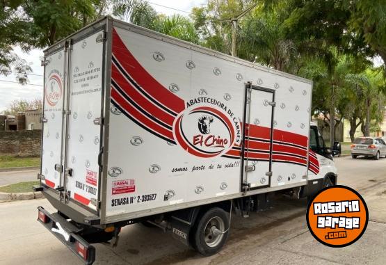 Camiones y Grúas - Se vende iveco dayli - En Venta