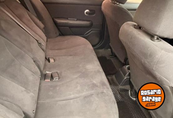 Autos - Nissan TIIDA VISIA 2010 Nafta 219000Km - En Venta