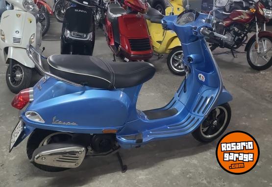 Motos - Vespa 150 sxl 2023 Nafta 3500Km - En Venta