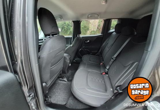 Camionetas - Jeep RENEGADE 2025 Nafta 12000Km - En Venta