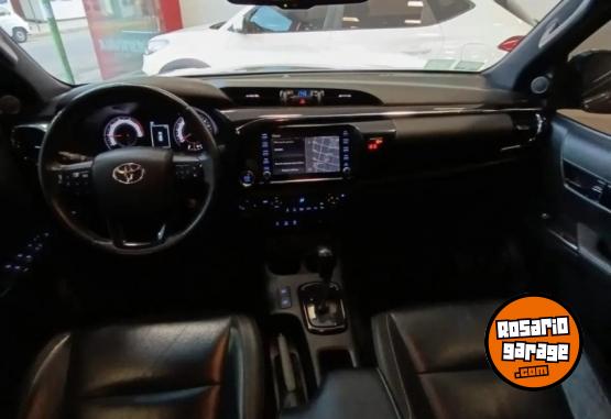 Camionetas - Toyota Hilux pick-cup CD 4x4 2020 Diesel 82000Km - En Venta