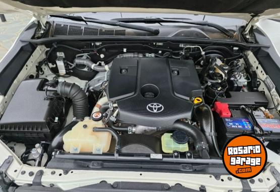 Camionetas - Toyota Hilux 2018 Nafta 133000Km - En Venta
