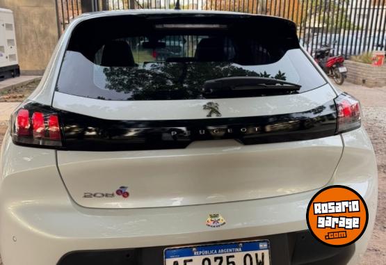 Autos - Peugeot Feline 2021 Nafta 45000Km - En Venta