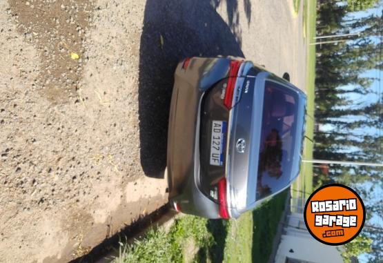 Autos - Toyota Corolla 2018 Nafta 100000Km - En Venta