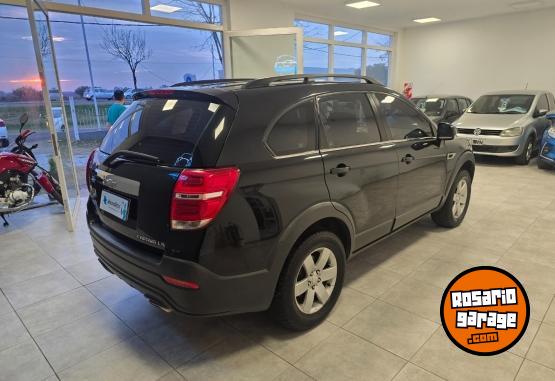 Autos - Chevrolet Captiva ls 2016 Nafta 139000Km - En Venta