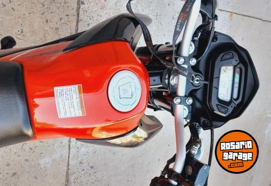 Motos - Suzuki Nk 150 2024 Nafta 7100Km - En Venta